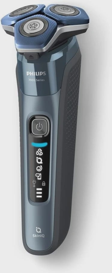 Philips Electric Shaver Series 7000, Wet & Dry with SkinIQ technology & Cable-free Quick Clean Pod, S7882/50