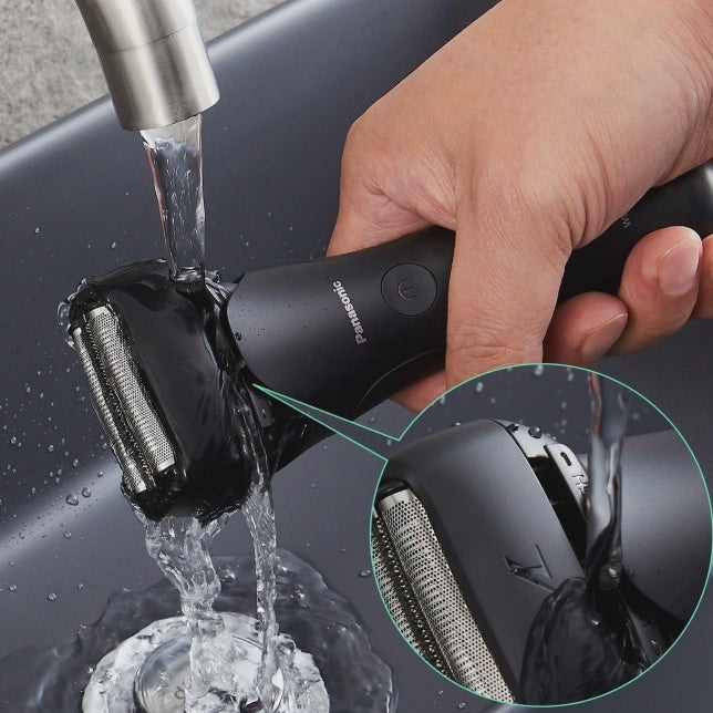 Panasonic 3-Blade Wet & Dry Electric Shaver, Black ES-LT2BK