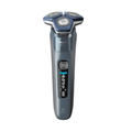 Philips Electric Shaver Series 7000, Wet & Dry with SkinIQ technology & Cable-free Quick Clean Pod, S7882/50