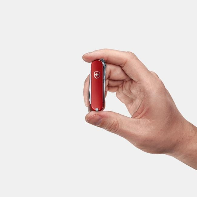 VICTORINOX CLASSIC SD RED 0.6223